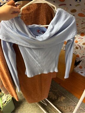 Urban Outfitters Light Blue Ribbed Off-Shoulder Top